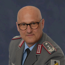 Col. (GS) Markus Schneider, Biography