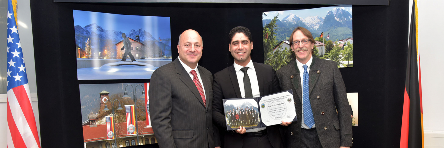 Making Friends, Combating Organized Crime Thanks to the English Language