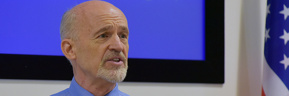 Marshall Center Professor presents ‘Talking to Terrorist’ at PTSS 15-7, Kosovo MFA members
