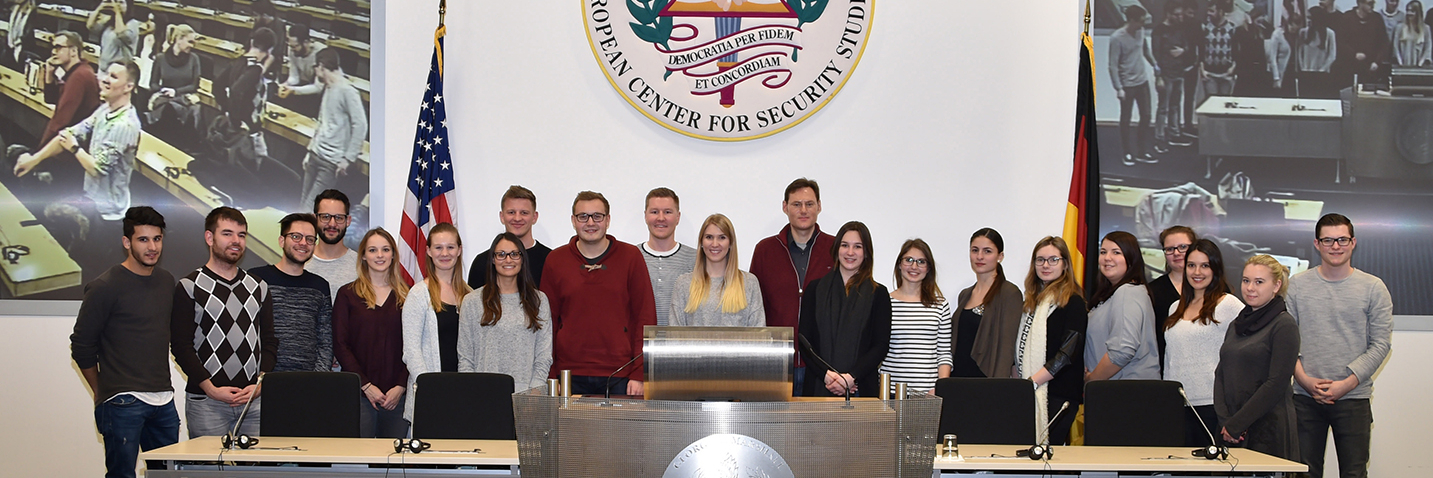 Neu-Ulm University Students Visit the Marshall Center 