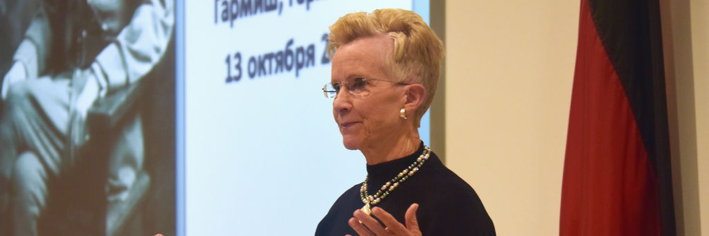 PASS Participants Hear Author Discuss the Life of Soldier and Statesman George C. Marshall