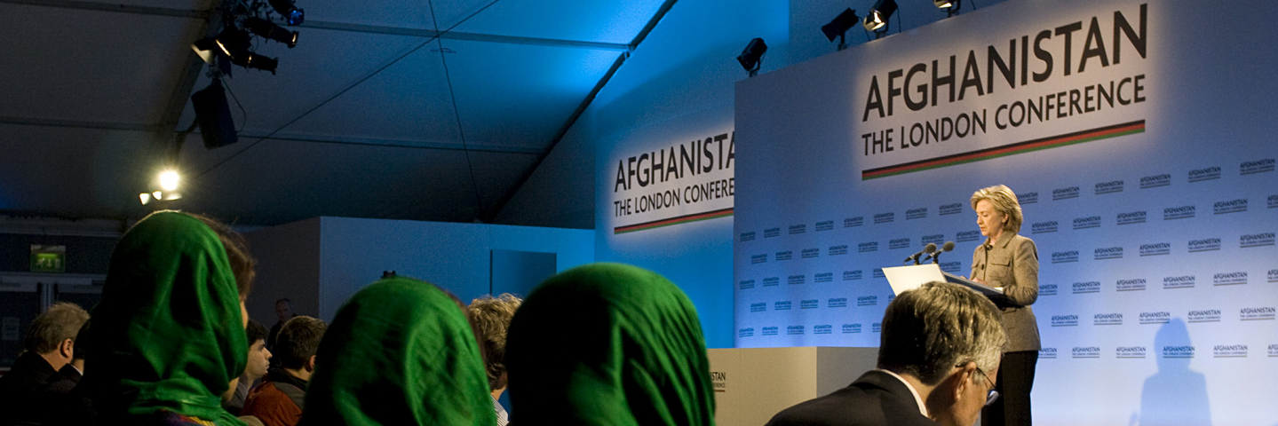 A phtograph of U.S. Secretary of State Hillary Clinton providing remarks at the London Conference on Afghanistan January 28, 2010