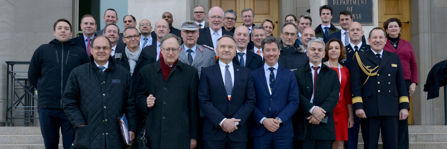 A group photo of the Loisach Group in Washington D.C. on November 13, 2018.