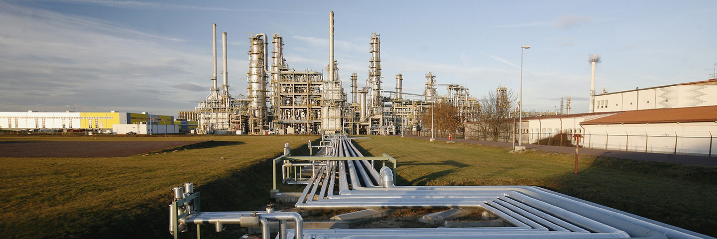 The TOTAL oil refinery is seen on January 10, 2007 in Leuna, Germany. Crude oil from Russia has stopped flowing to the PCK refinery since 6:00 AM January 8 due to a row between Russia and Belarus over how much Belarus should pay for Russian oil. Initial reports claimed Belarus had turned off the flow of crude oil through the "Druzhba" pipeline as a means to negotiate a better price. German oil reserves are still substantial, though Chancellor Angela Merkel announced her country must not depend too much on o