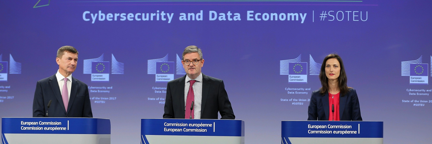 European Commissioner for Digital Single Market Andrus Ansip (L), European Commissioner for Security Union Julian King (C) and EU Commissioner for Digital Economy and Society Mariya Gabriel (R) hold a joint press conference over the package of EU's response to cyber-attacks in Brussels, Belgium on September 19, 2017.