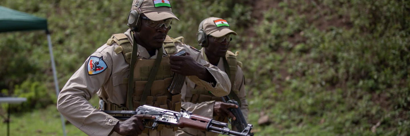 training Kenyan Soldiers