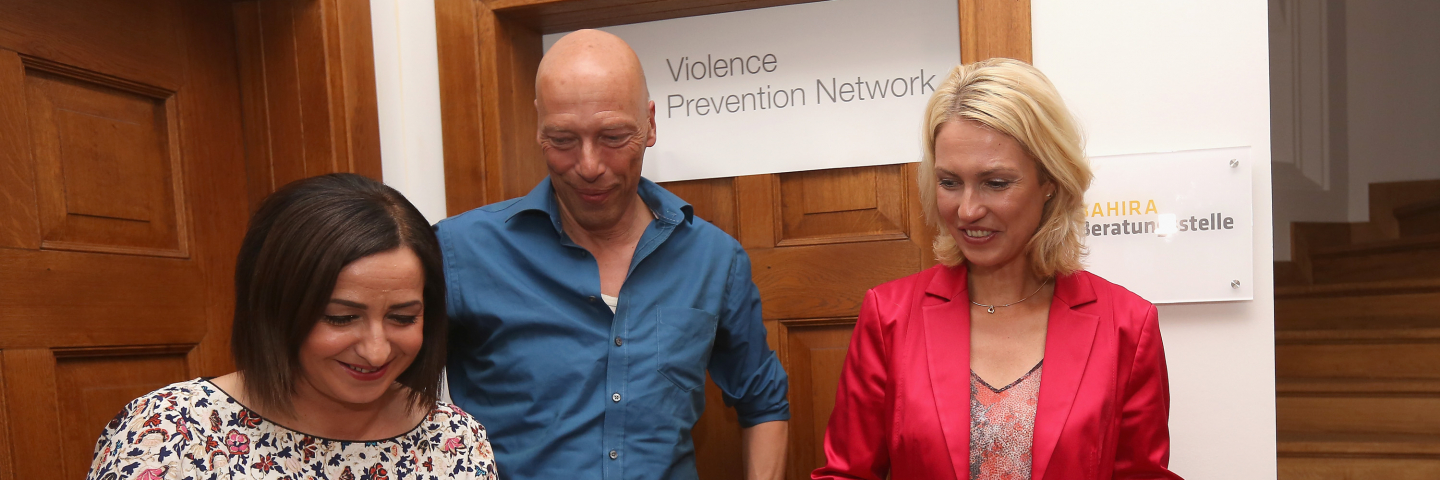Berlin's Integration Senator Dilek Kolat (SPD), Thomas Muecke, co-founder of the Violence Prevention Network, and German Family Minister Manuela Schwesig (SPD) cut the ceremonial ribbon as they attend the opening of the Behira center, offering counseling against Muslim extremism, at the Sehitlik mosque on August 18, 2015 in Berlin, Germany. The new center will be run by the Violence Prevention Network, the Central Council of Muslims in Germany, and the predominantly Turkish community of the mosque itself.