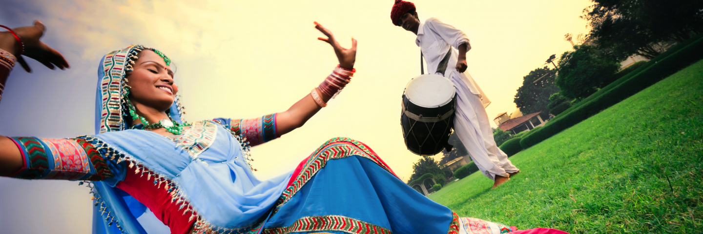 beautiful rajasthani girl dancing