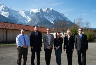 Diplomats Learn Nuances of the English Language
