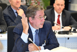 LG Members discuss Russia at Munich Security Conference