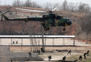 russia helicopter landing