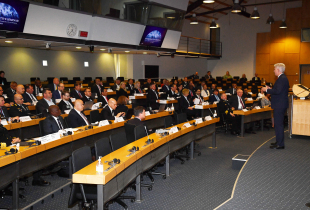 Photo of  Marshall Center Director Barre Seguin addresses SES participants