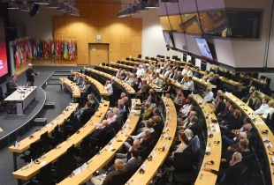 POV Photo Local Clubs at FOMC Meeting