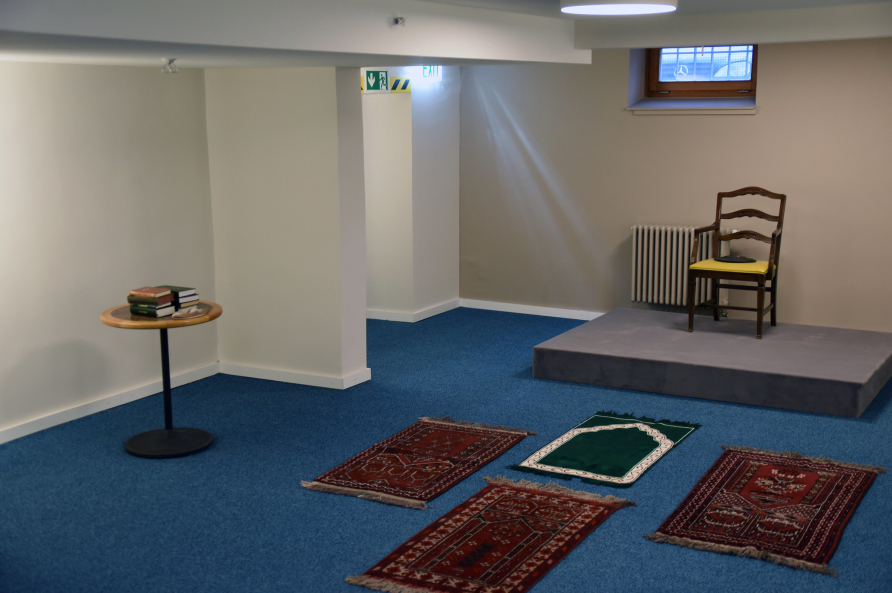 participant life prayer room