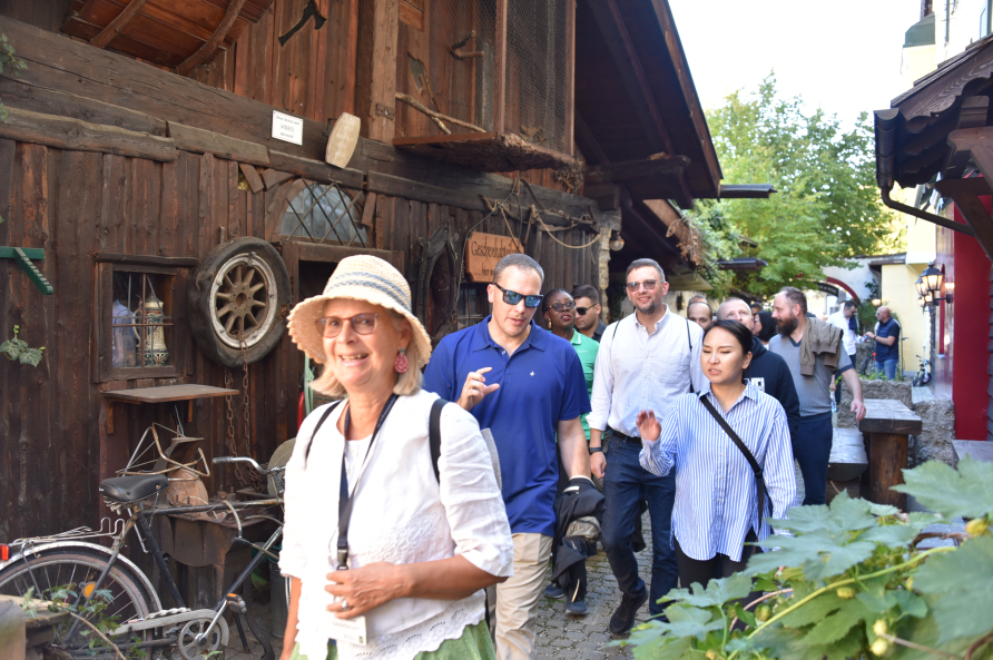 Taking a tour through Garmisch-Partenkirchen.